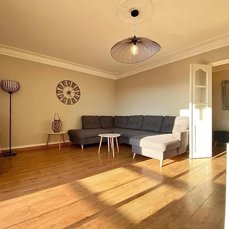 Casamea - T3, Spacieux, Terrasse, Clim Apartment *
