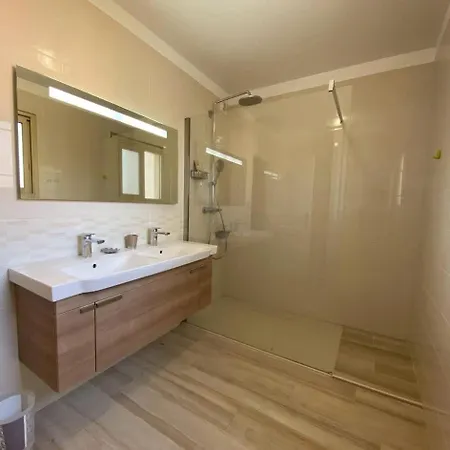 דירה Casamea - T3, Spacieux, Terrasse, Clim *
