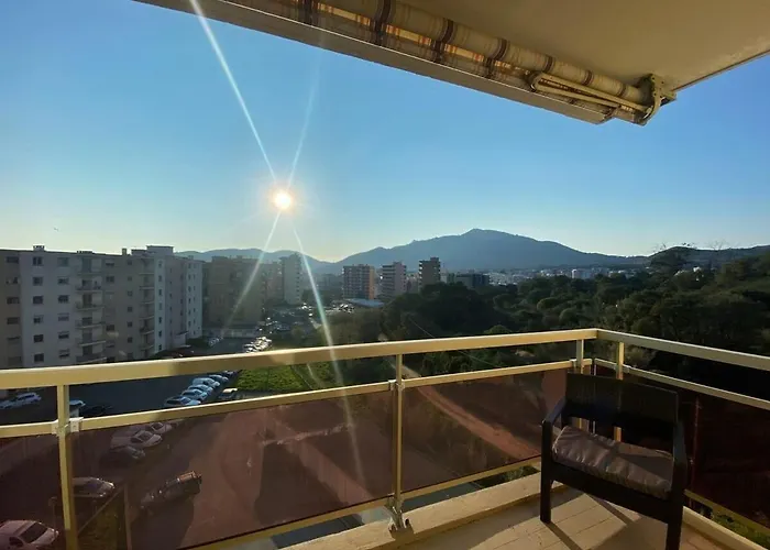 Casamea - Spacieux, Terrasse, Clim, Parking